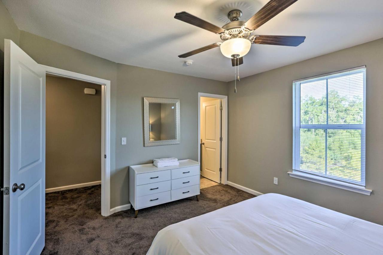 Ideally Located And Elegant Condo With Balcony! Tallahassee Bagian luar foto