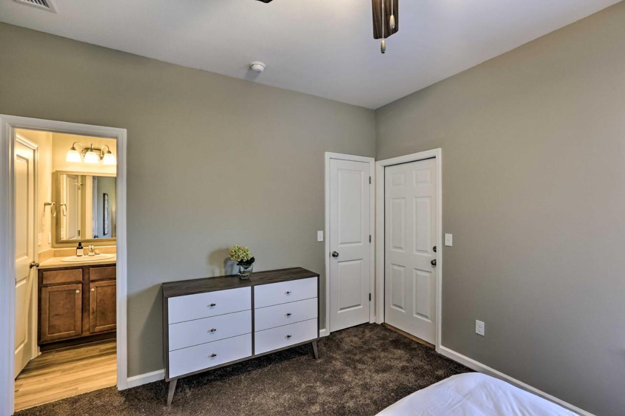 Ideally Located And Elegant Condo With Balcony! Tallahassee Bagian luar foto